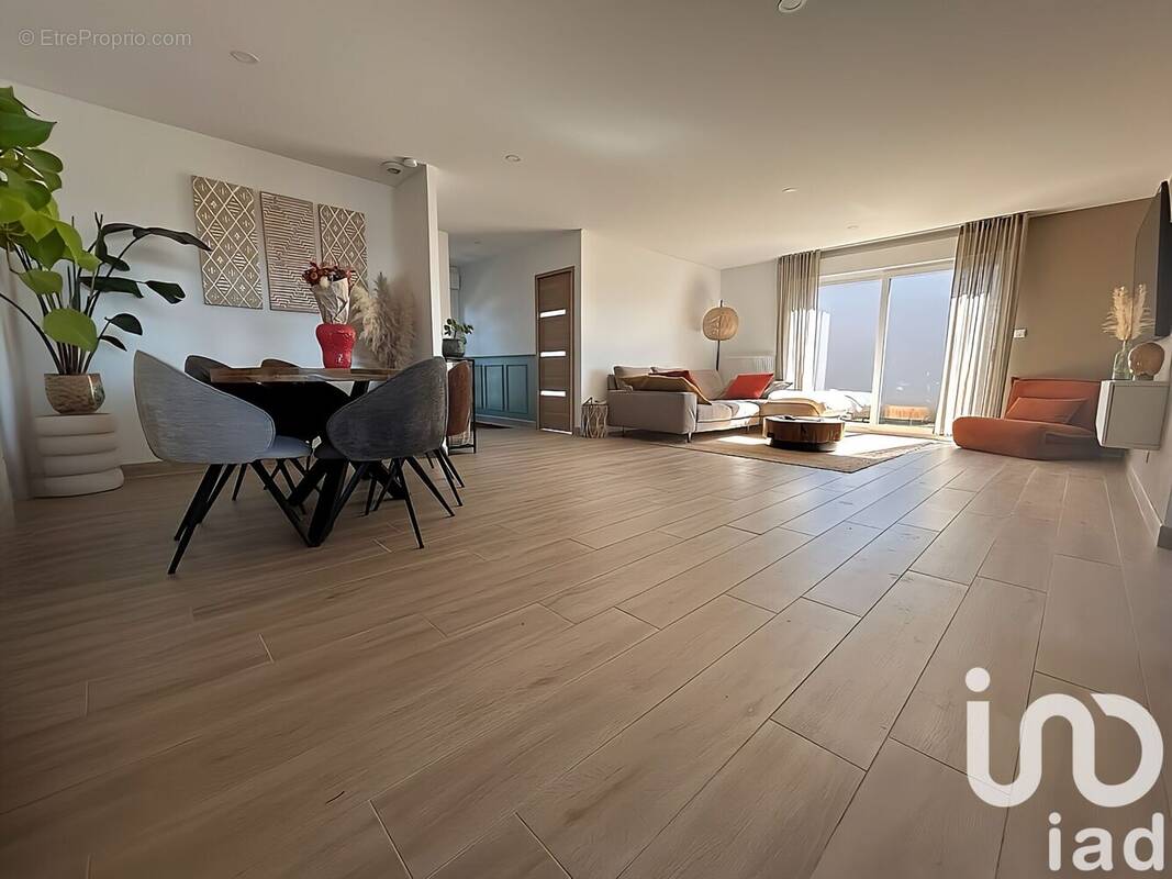 Photo 1 - Maison à DOUCHY-LES-MINES