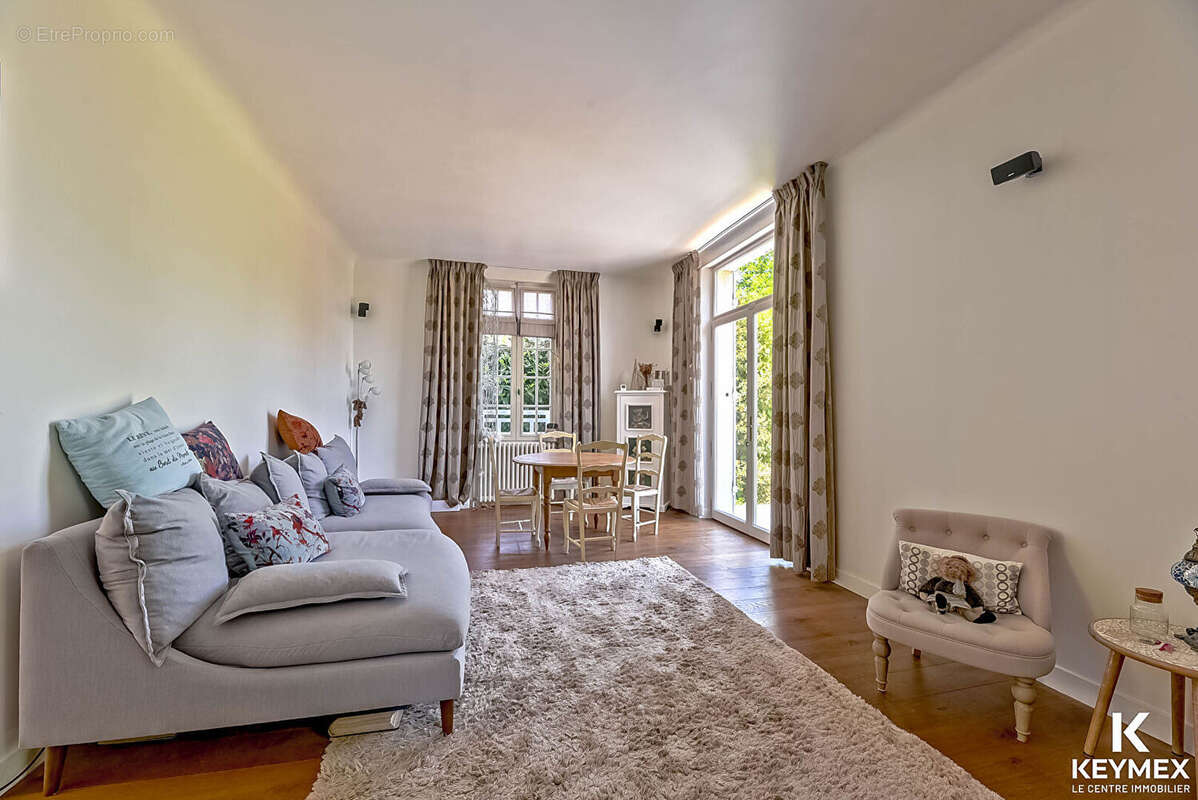 Maison à PARMAIN