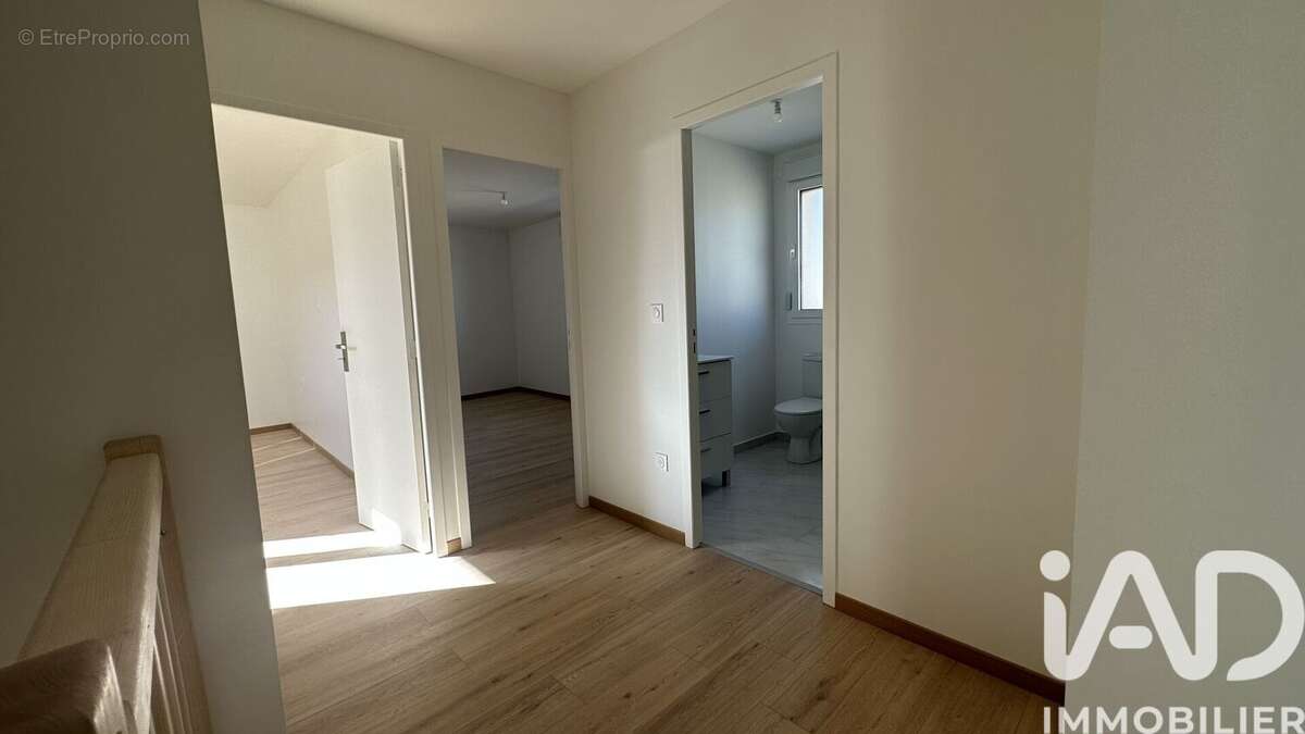 Maison 125 m² à Chenou  - photo 8