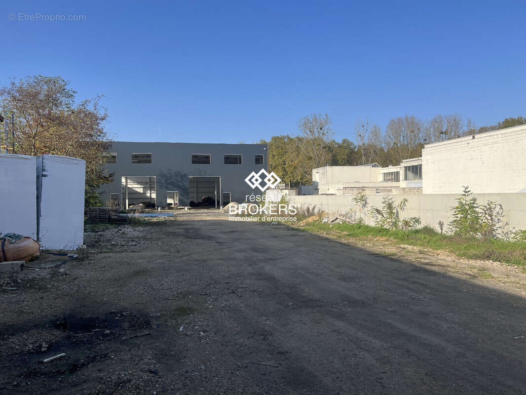 Commerce à BONDOUFLE