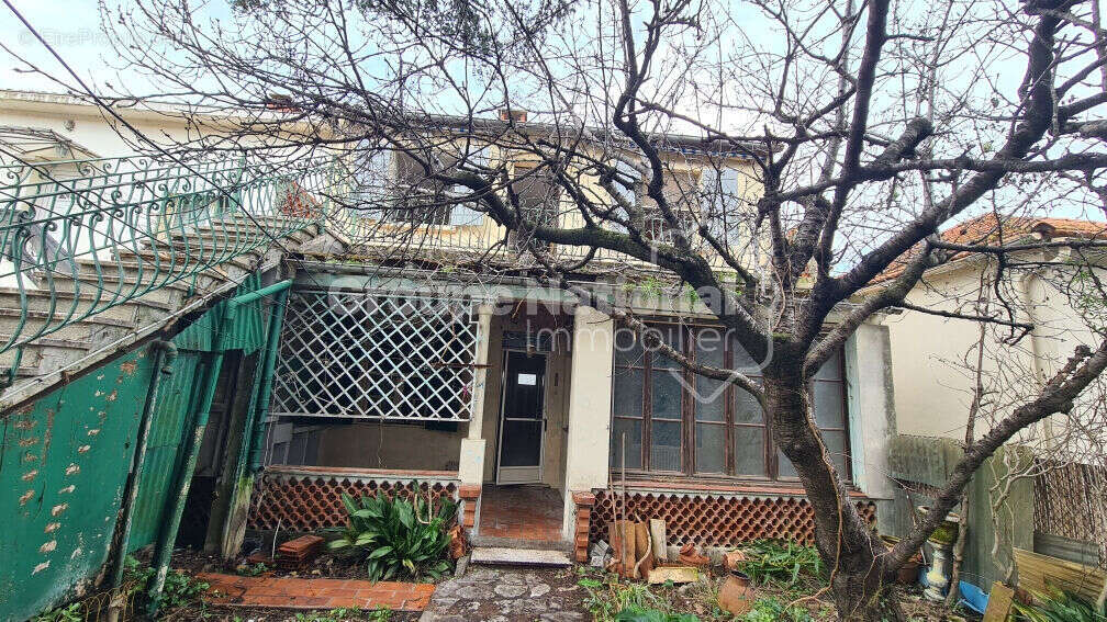 Appartement à ARLES