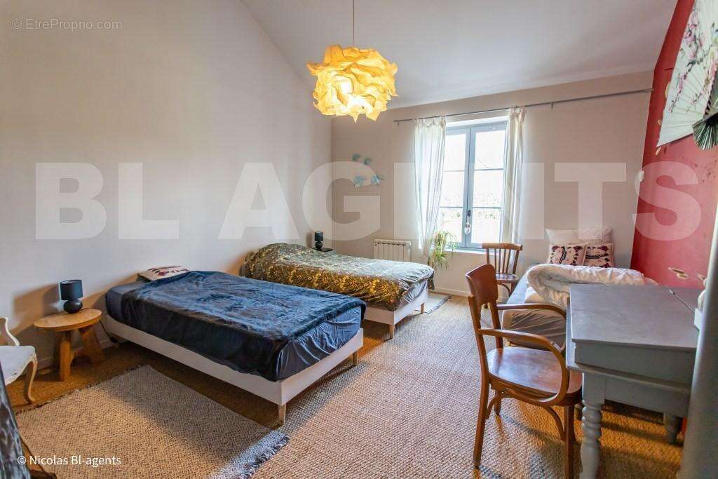 nico wieczorek-829 - Maison à CHATEAU-THIERRY