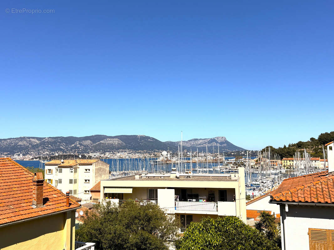 Maison à SAINT-MANDRIER-SUR-MER