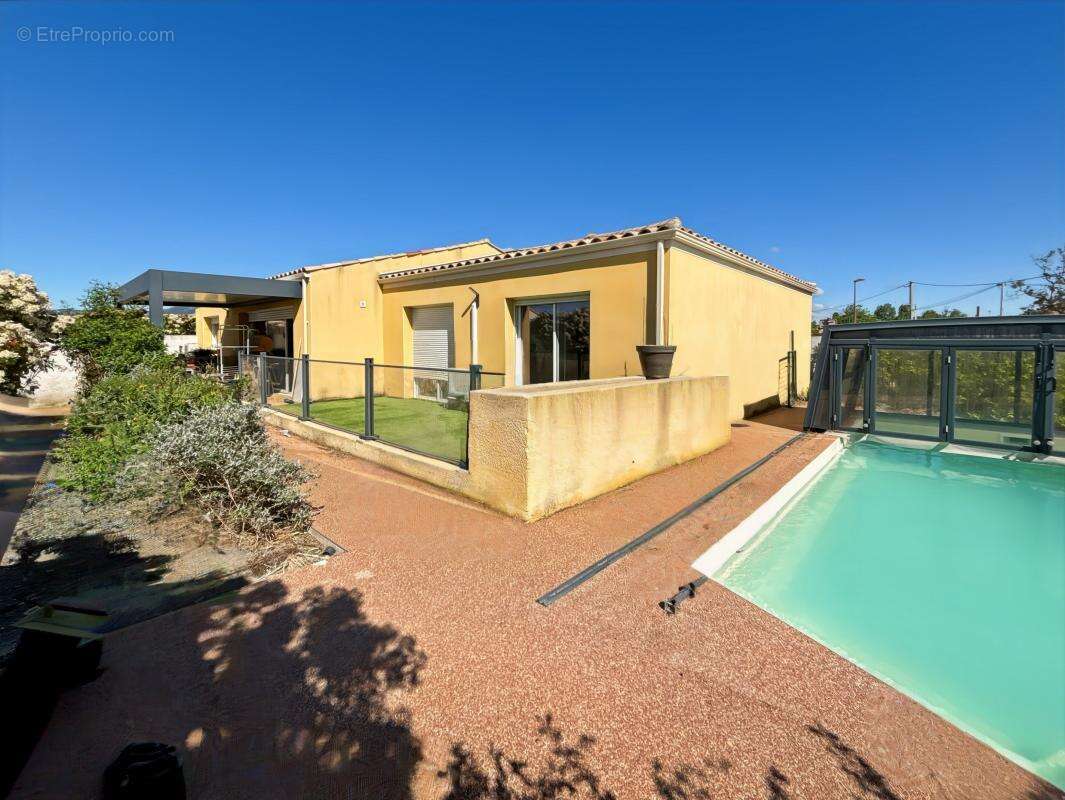 Maison plain-pied 111 m² – Accès PMR, moderne et lumineuse avec piscine - photo 3