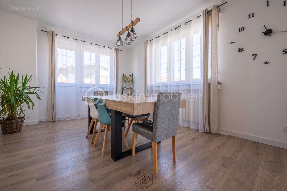 Maison à KUNTZIG