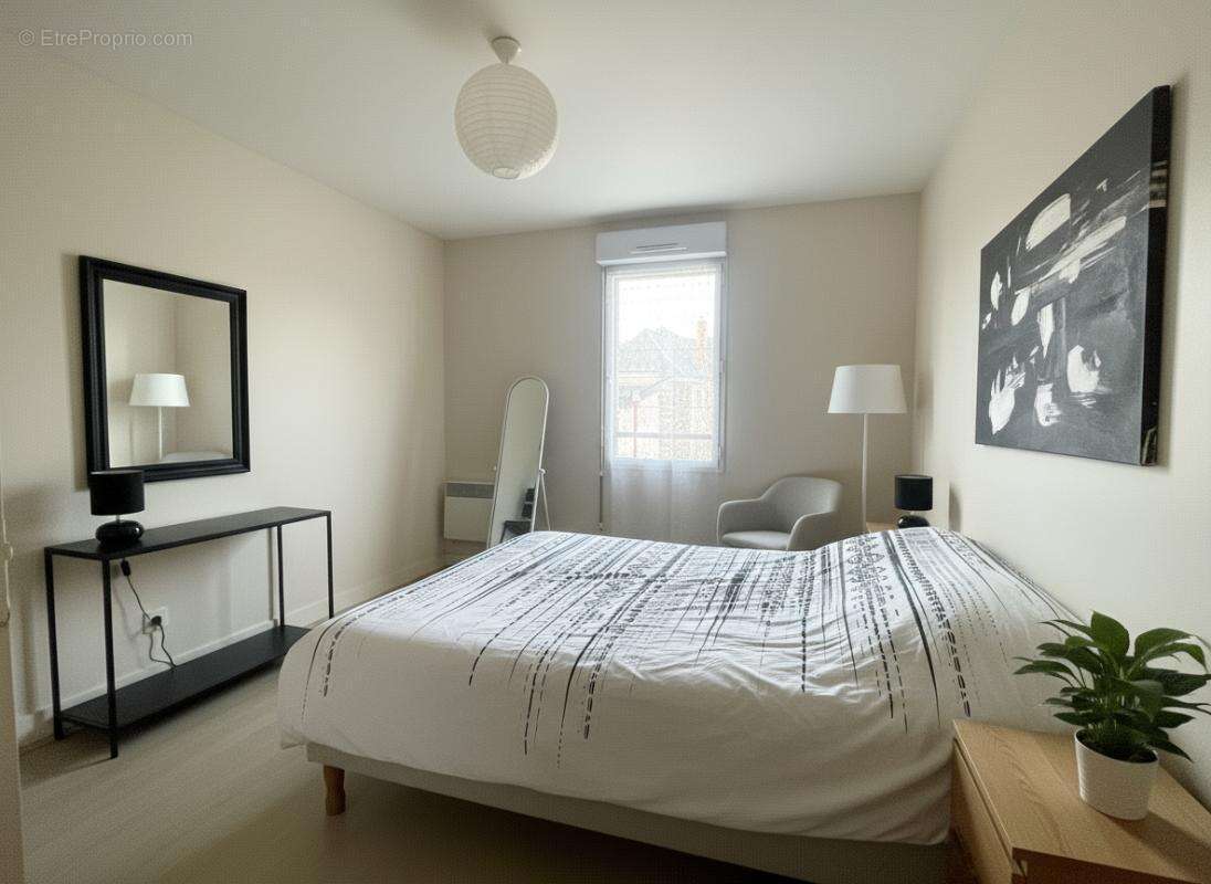 Appartement à MONTFORT-SUR-MEU