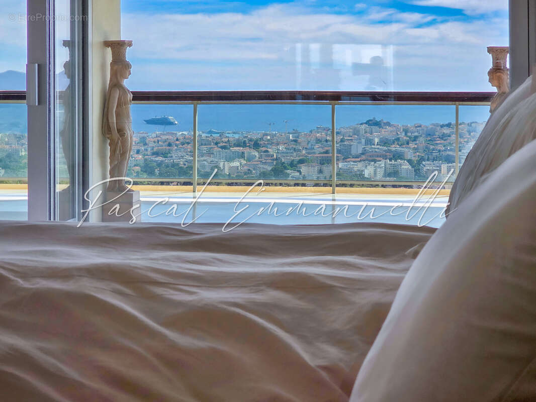 Appartement à LE CANNET