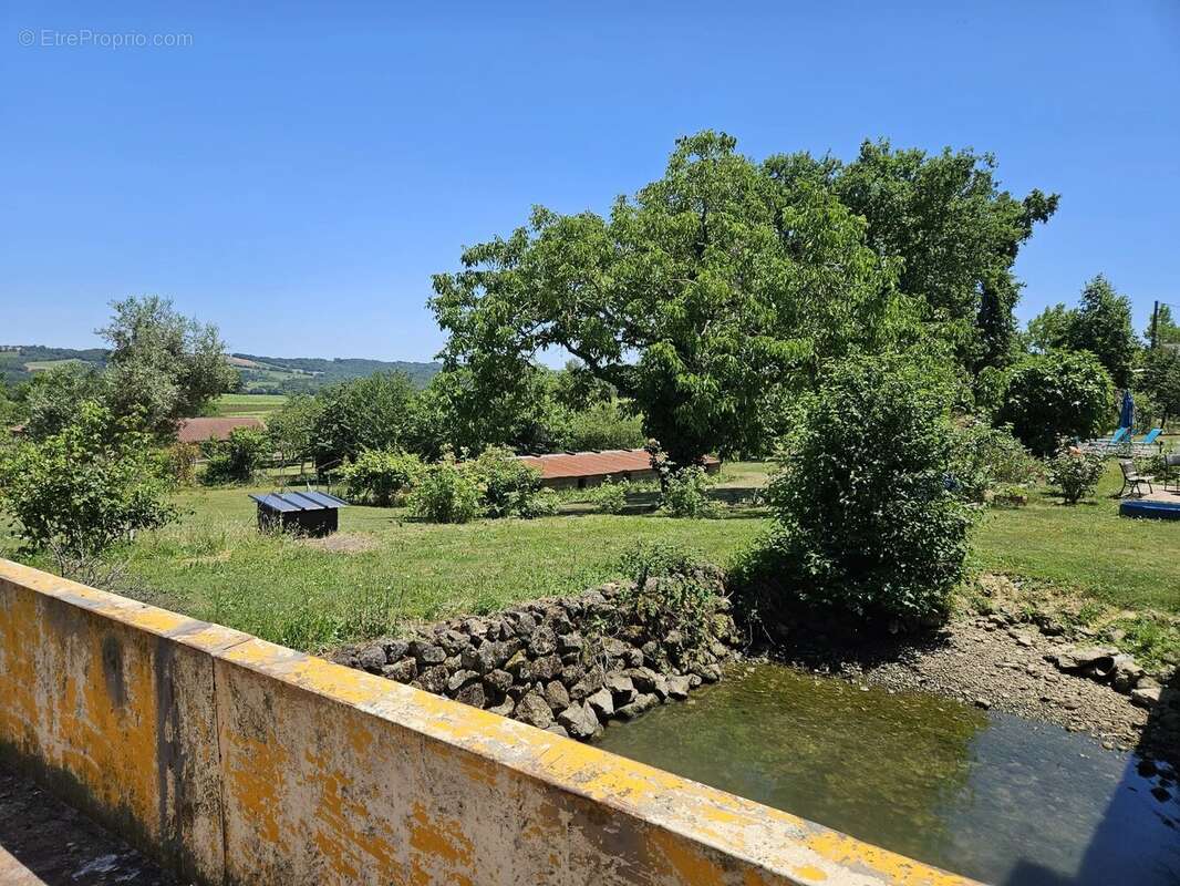 Maison à MAUMUSSON-LAGUIAN