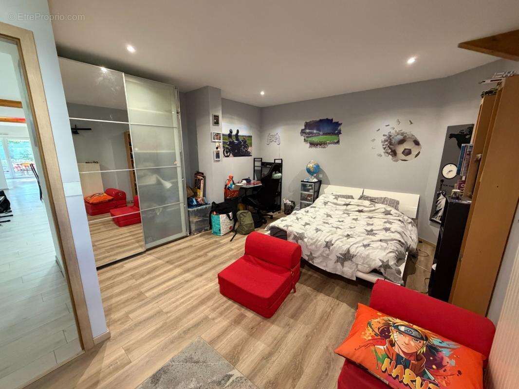 Plain-pied de 284m² de surface habitable - photo 11