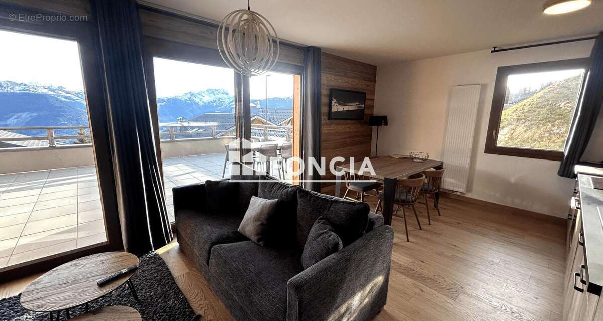 Appartement à HAUTELUCE