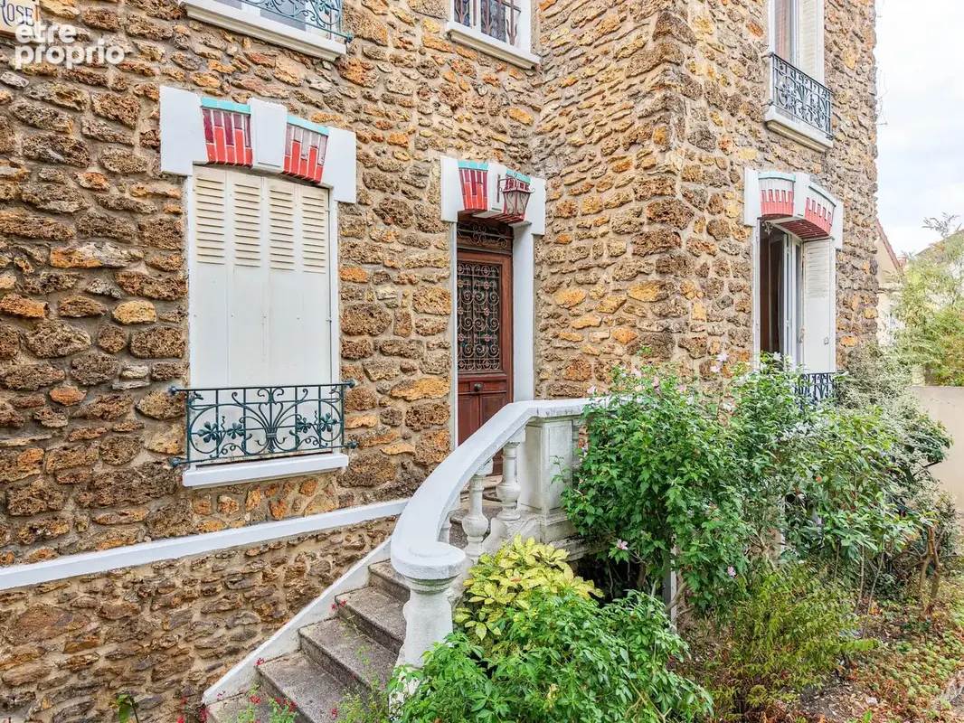 Maison 130 m² à Villemomble  - photo 2