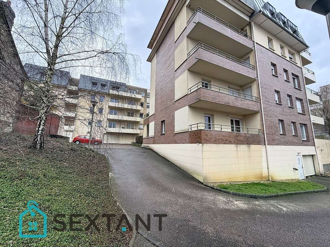 Appartement à DEVILLE-LES-ROUEN