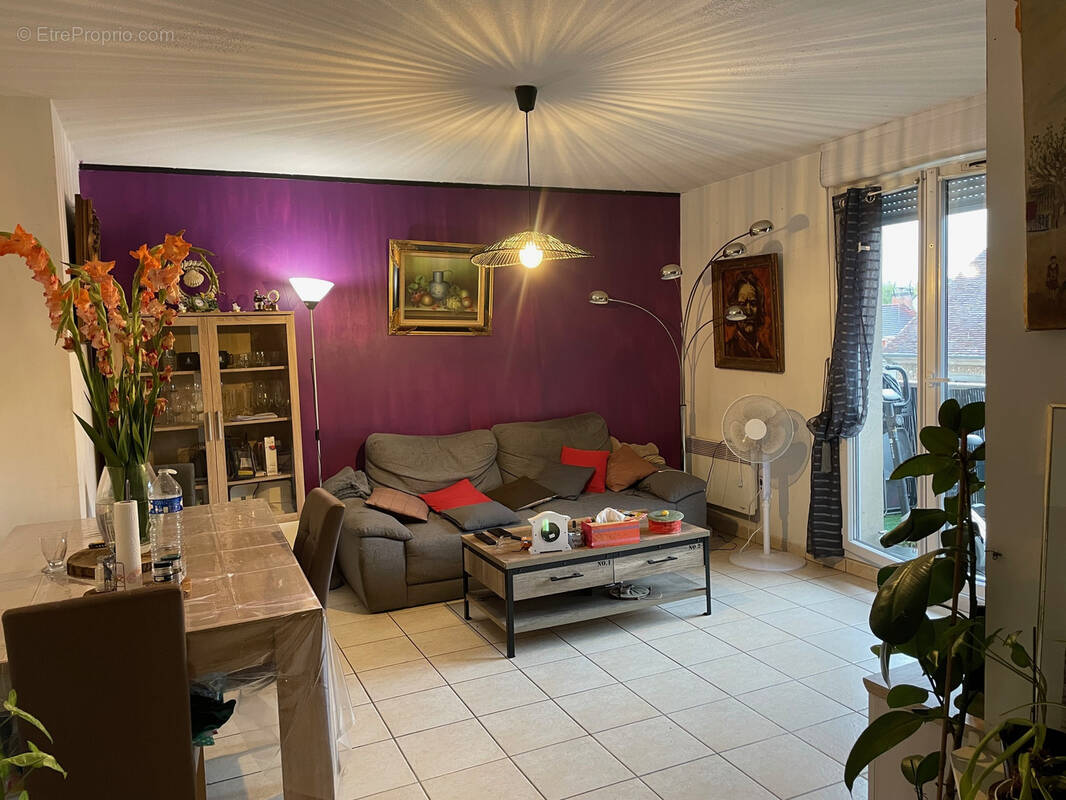 Appartement à LA FERTE-GAUCHER