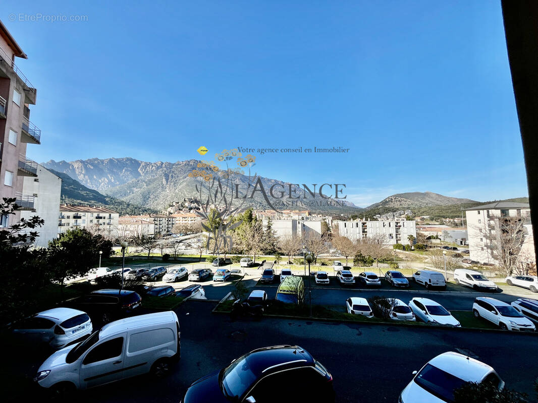Appartement à CORTE