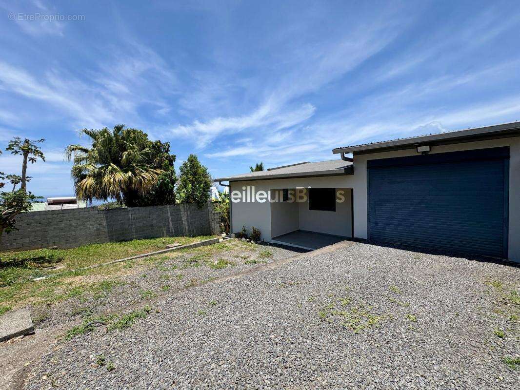 Maison à SAINT-JOSEPH