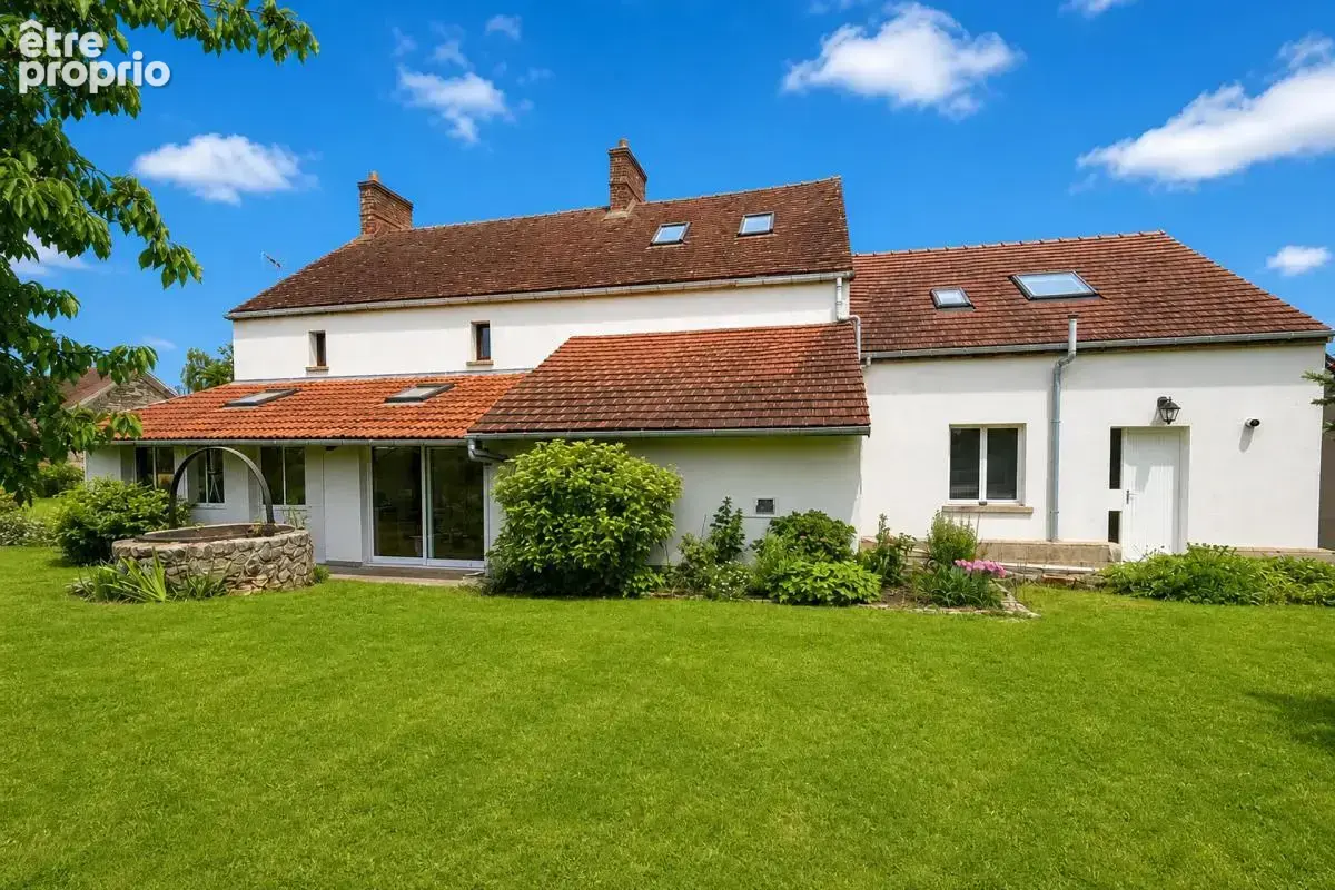 Maison à AUBEPIERRE-OZOUER-LE-REPOS