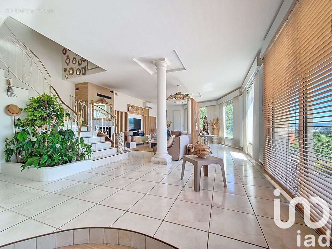 Photo 6 - Maison à ESPALY-SAINT-MARCEL