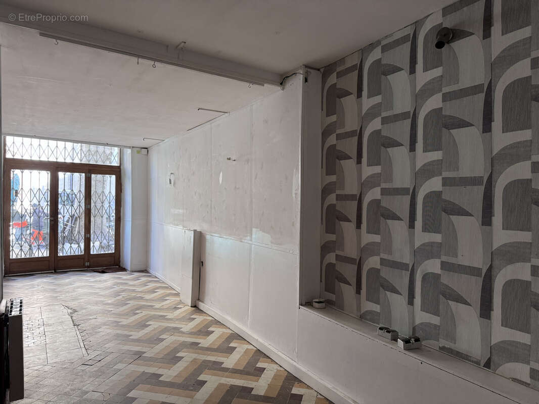 Appartement à L'ISLE-SUR-LA-SORGUE
