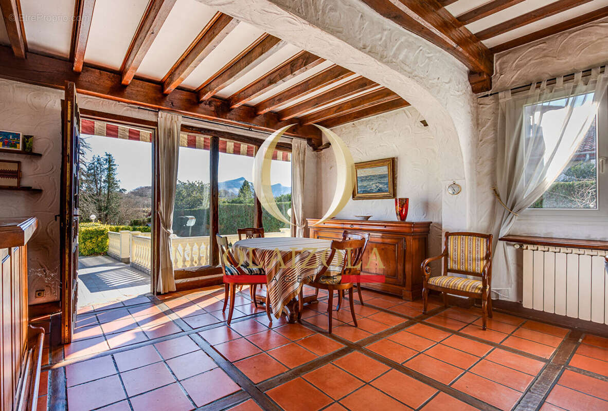 Maison à URRUGNE