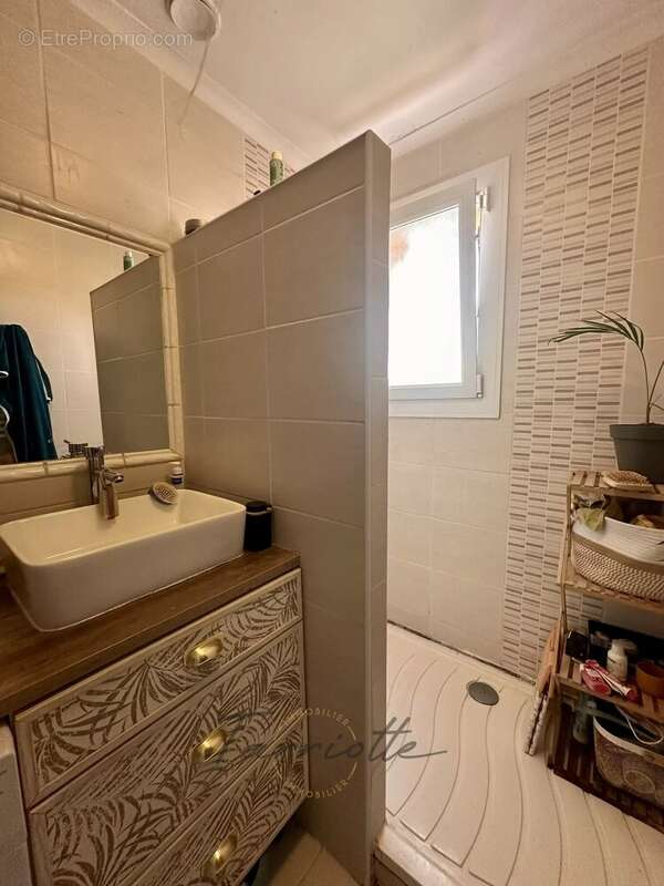 Maison à LA BATIE-ROLLAND