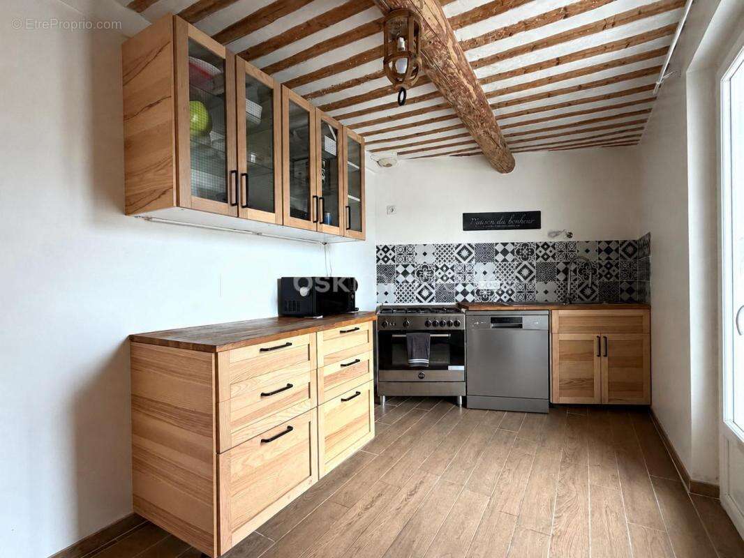 Maison à MALEMORT-DU-COMTAT
