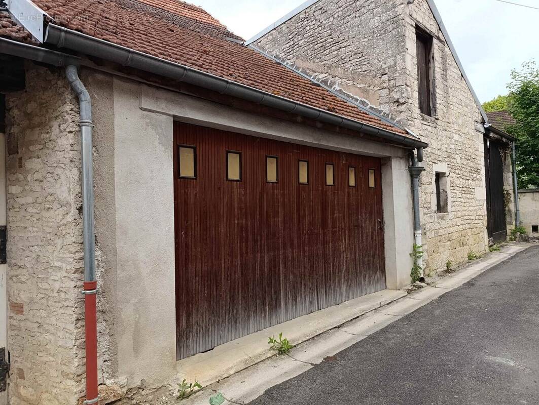 Appartement à RAVIERES