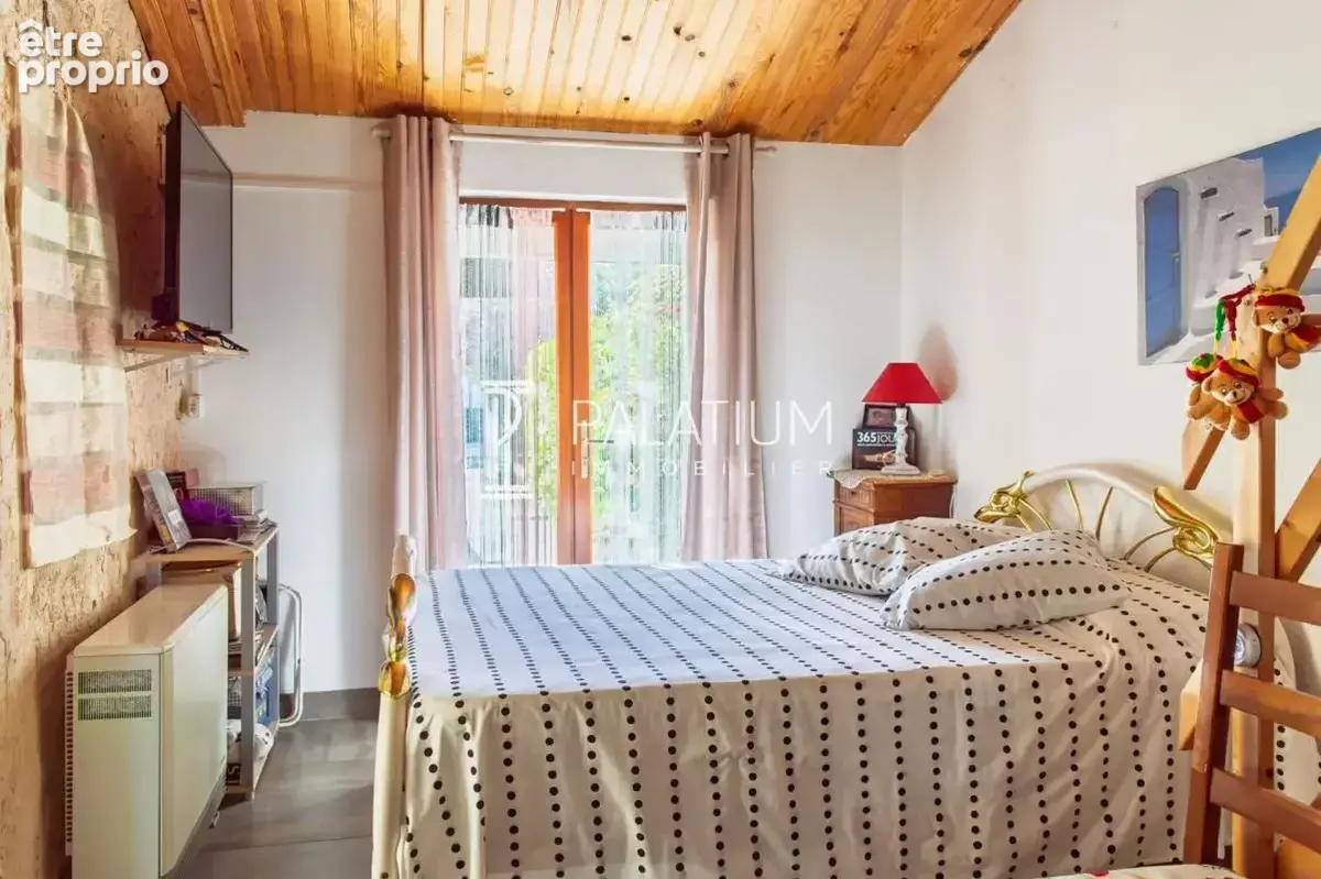 Belle maison de plain-pied avec piscine et jardin paysager, à 10 minutes de Sisteron - photo 12