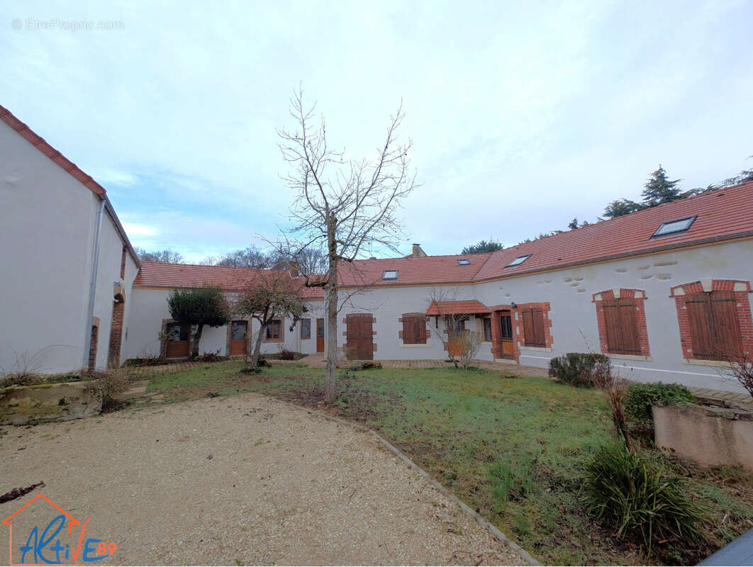 Maison à APPOIGNY