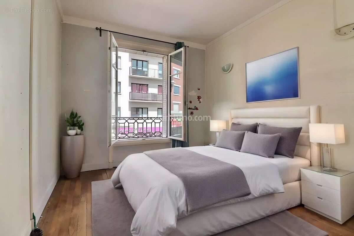 Appartement à PARIS-14E