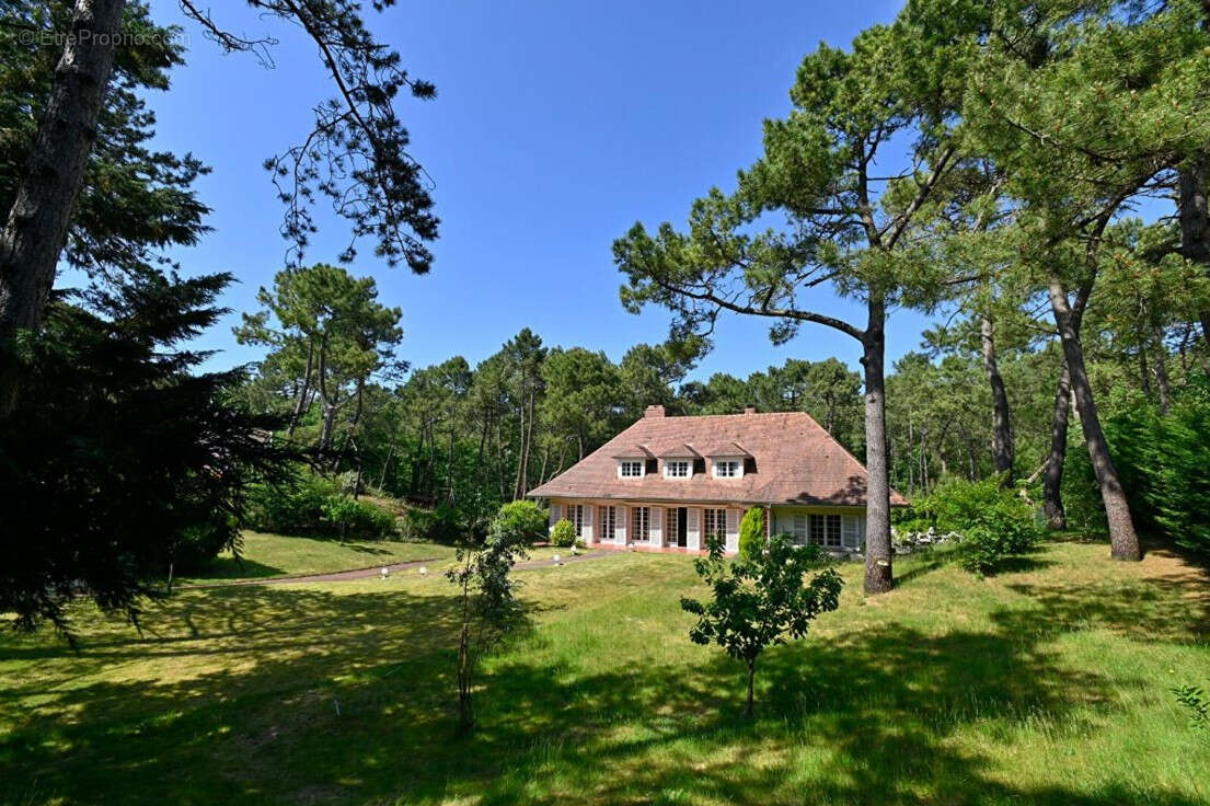 Maison à CUCQ