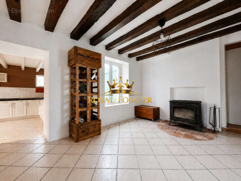 Maison 95 m² à Bossay-Sur-Claise  - photo 2