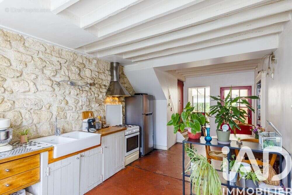 Maison 83 m² à Eragny  - photo 6