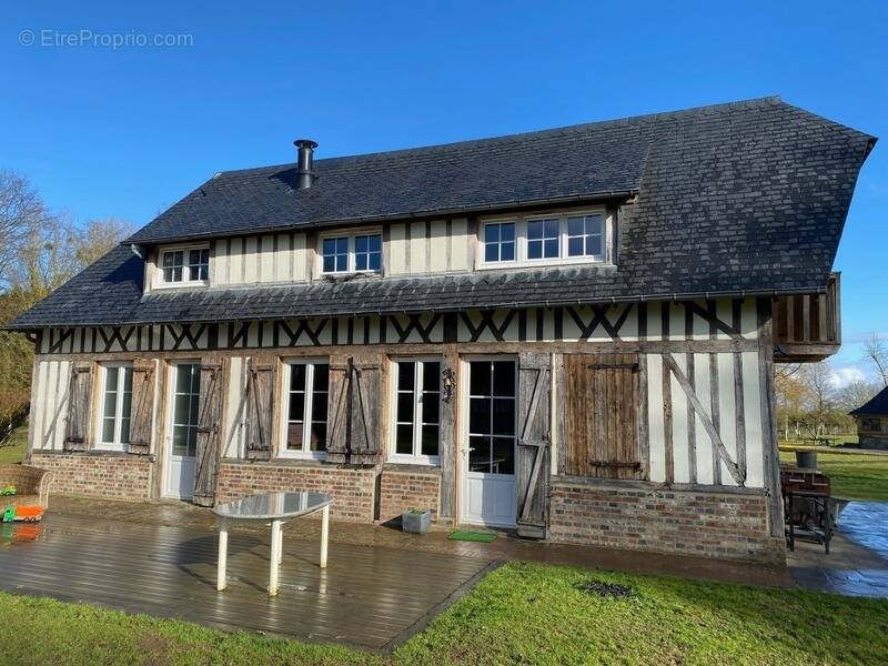 Maison à SAINT-ETIENNE-L&#039;ALLIER