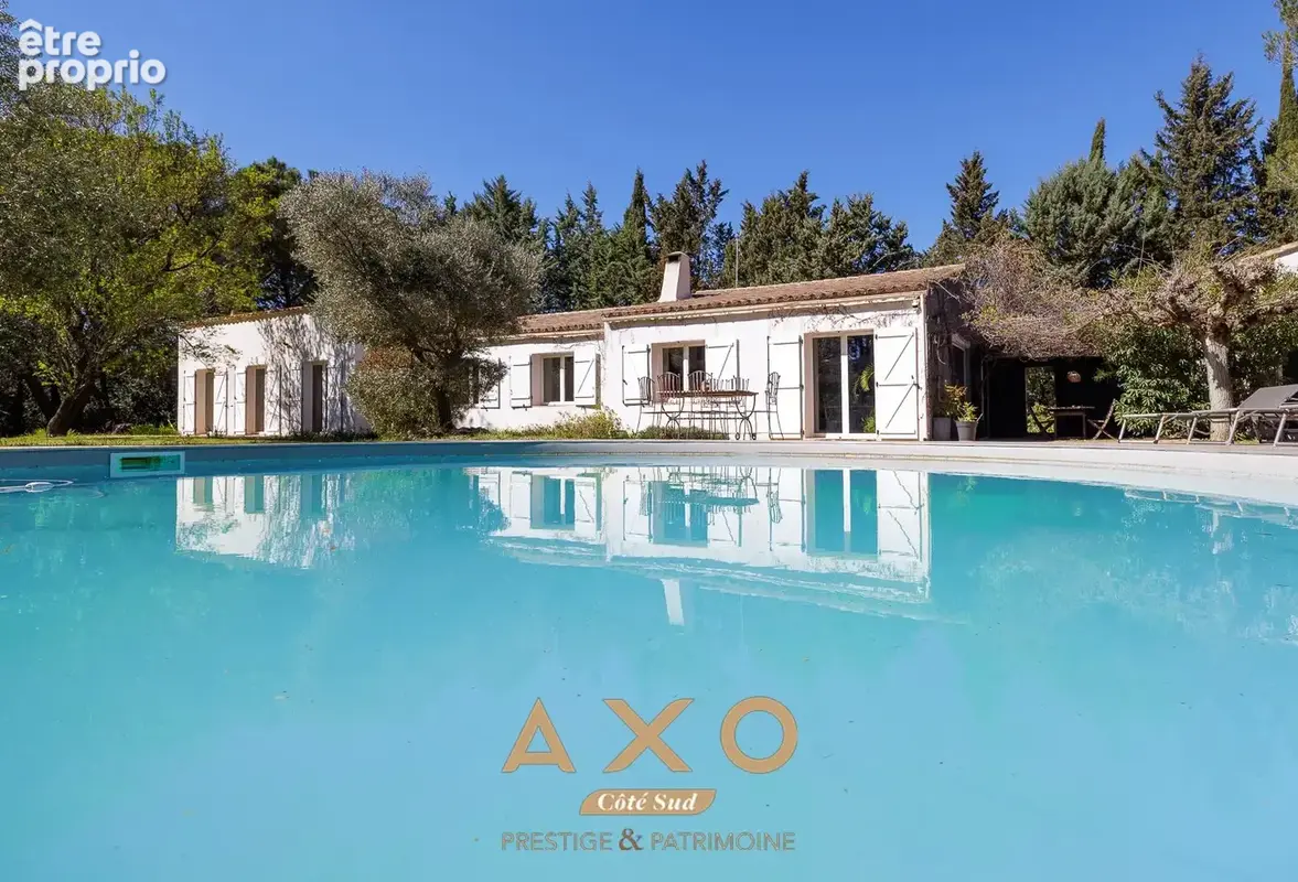 Jouques - villa t8 - plain-pied - studio indépendant - piscine - jacuzzi - 3 garages - 1 hectare - 1 029 000  - photo 14