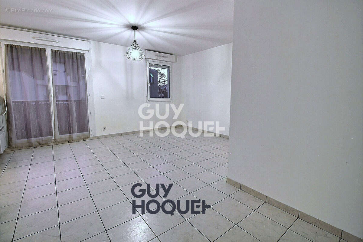 Appartement à LIMEIL-BREVANNES