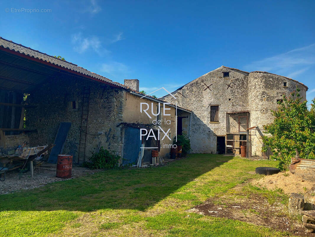 Maison à CUHON