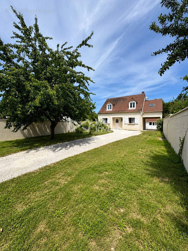 Maison à MONTRY