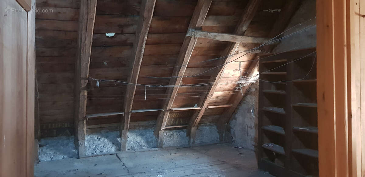 Maison à SAINT-SATURNIN