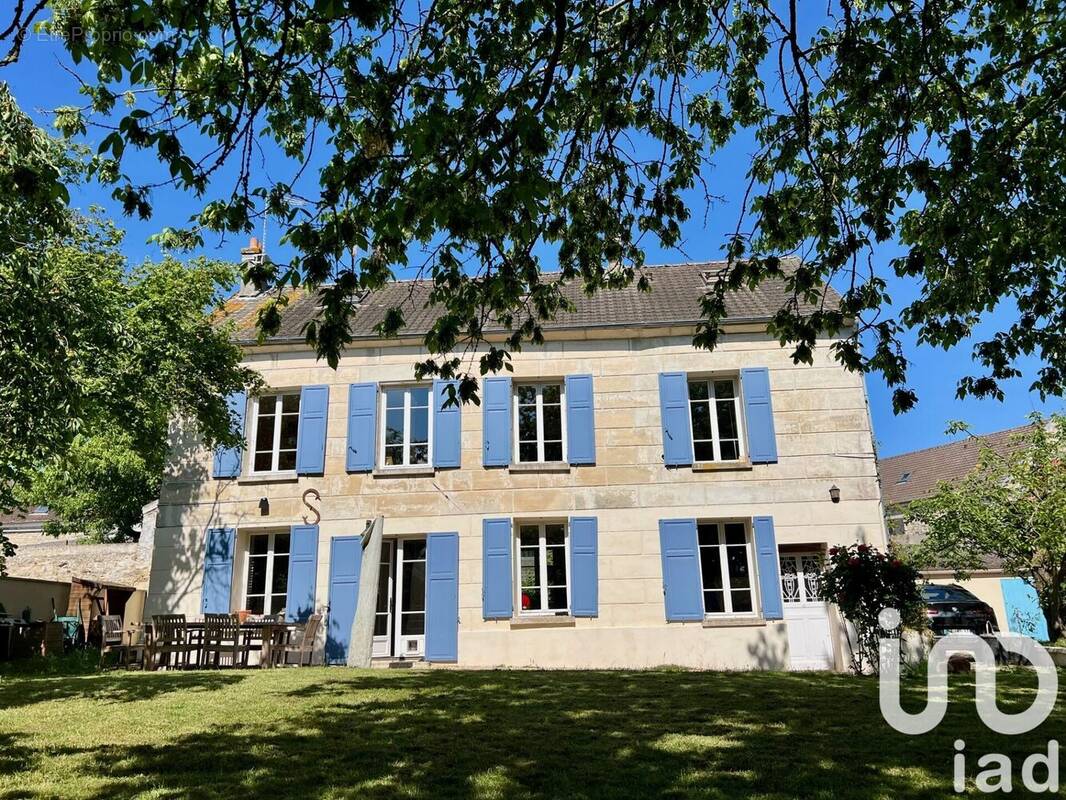 Photo 1 - Maison à AUVERS-SUR-OISE