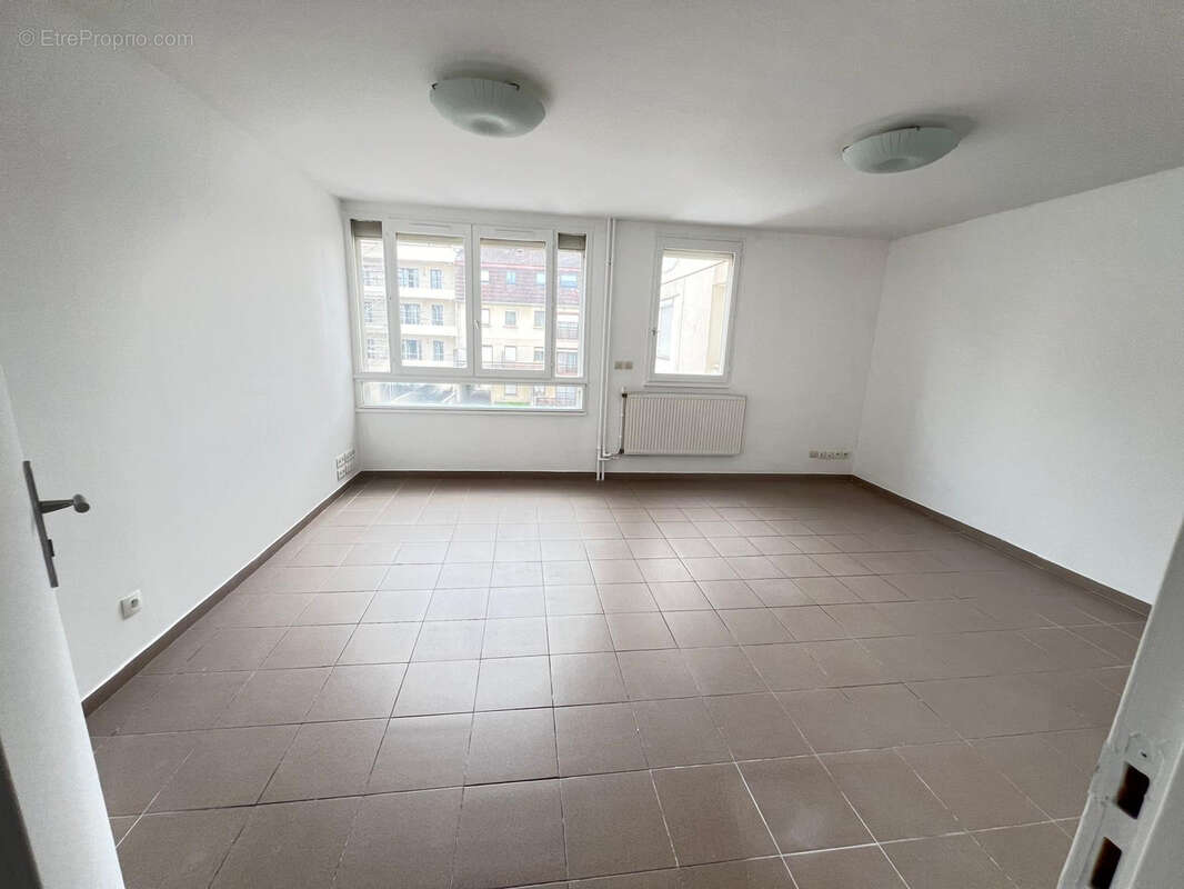 Commerce à VILLEPARISIS