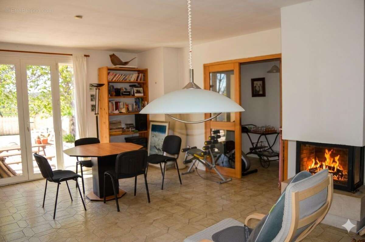 Maison à BALARUC-LE-VIEUX