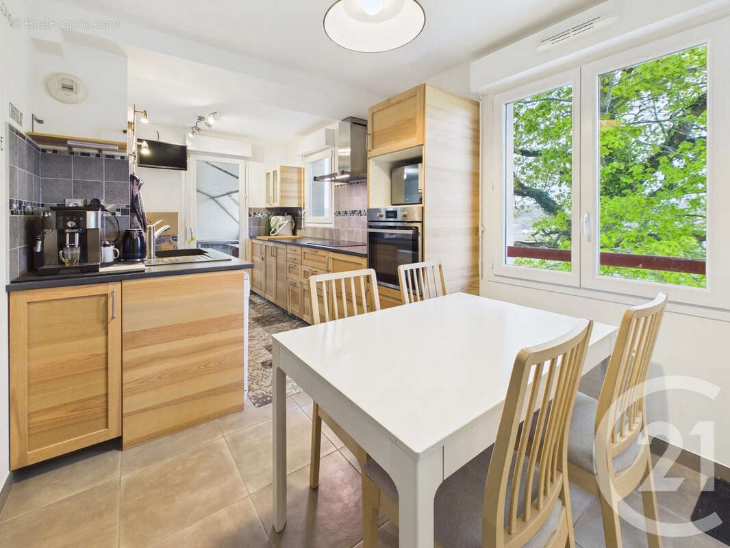 Appartement à LARRESSORE