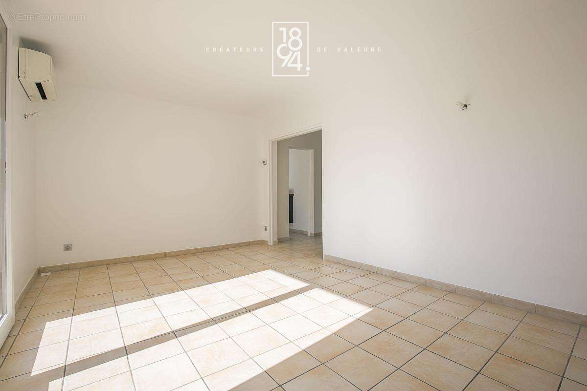 Appartement à MARSEILLE-13E