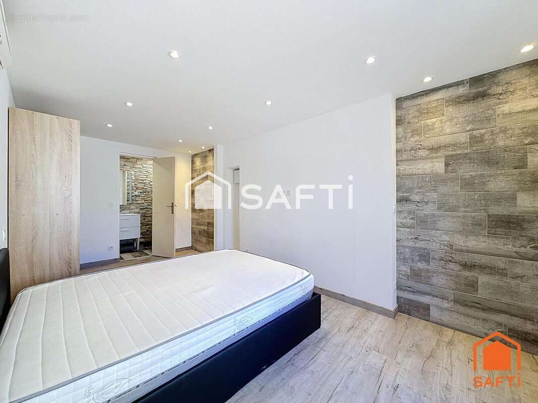Maison 66 m² à Regusse  - photo 6