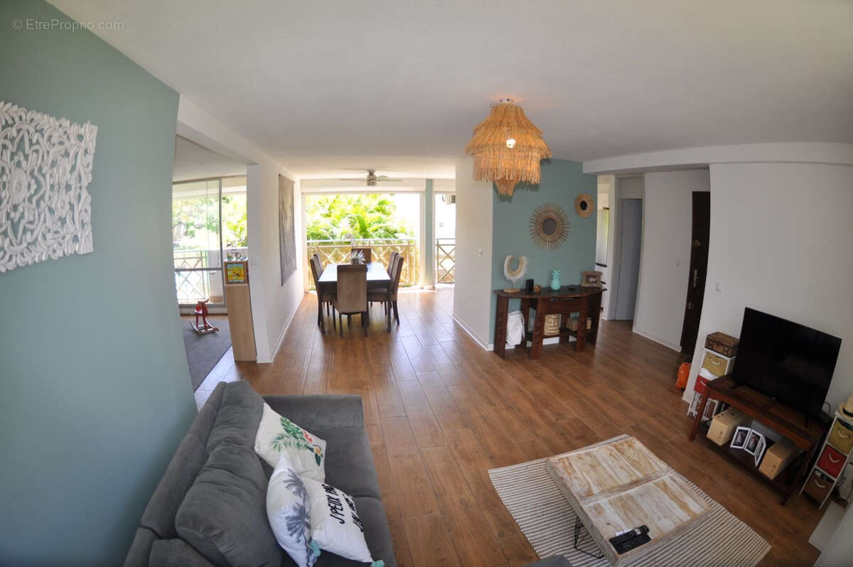 Appartement à LE GOSIER