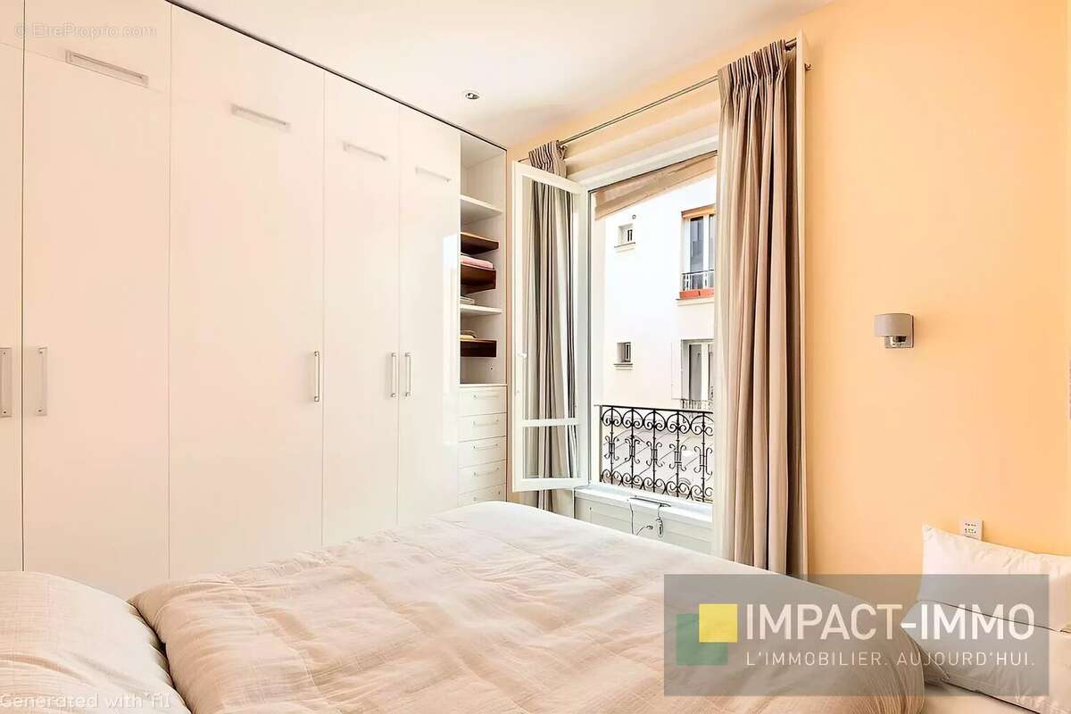 Appartement à PARIS-18E
