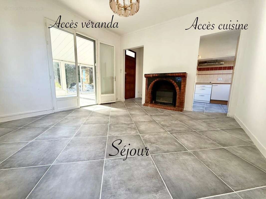 Maison à SIX-FOURS-LES-PLAGES