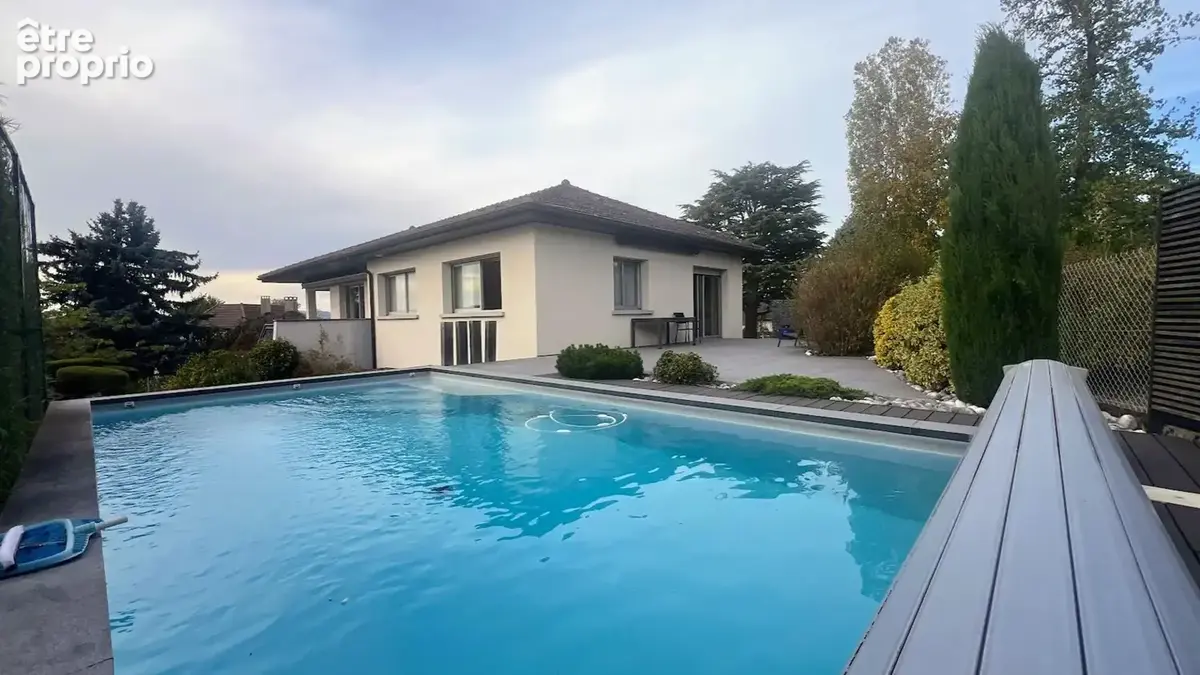 Photo 1 - Maison à LA TOUR-DE-SALVAGNY