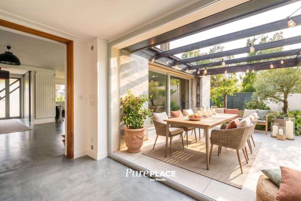 SAINTE-LUCE-SUR-LOIRE (44980) — Maison d'exception 282,50 m² SHAB — 6 chambres — Terrain 1 351 m² — DPE B — Géothermie - photo 7