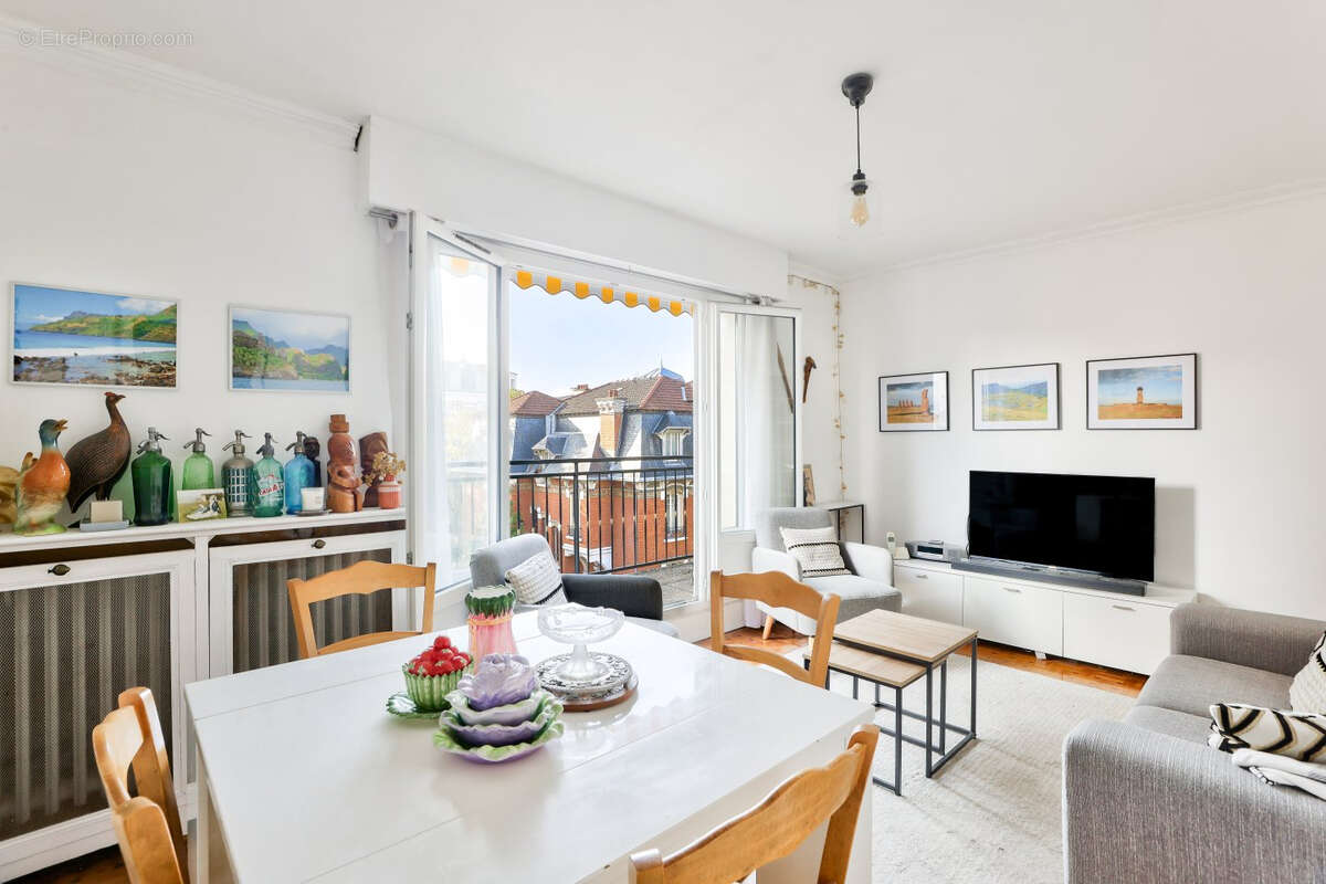 Appartement à NOGENT-SUR-MARNE